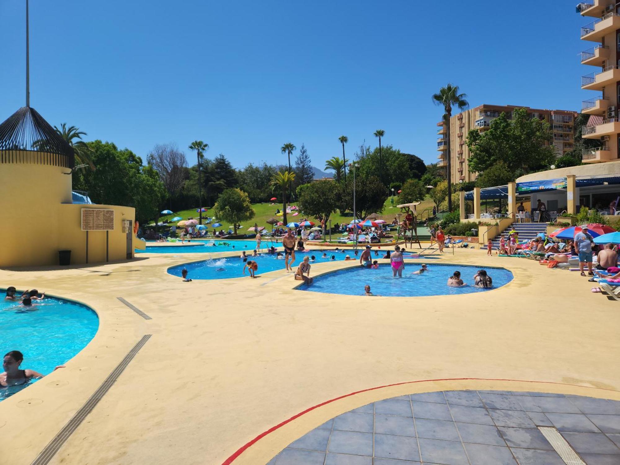 Apartments Benalmádena Esterno foto